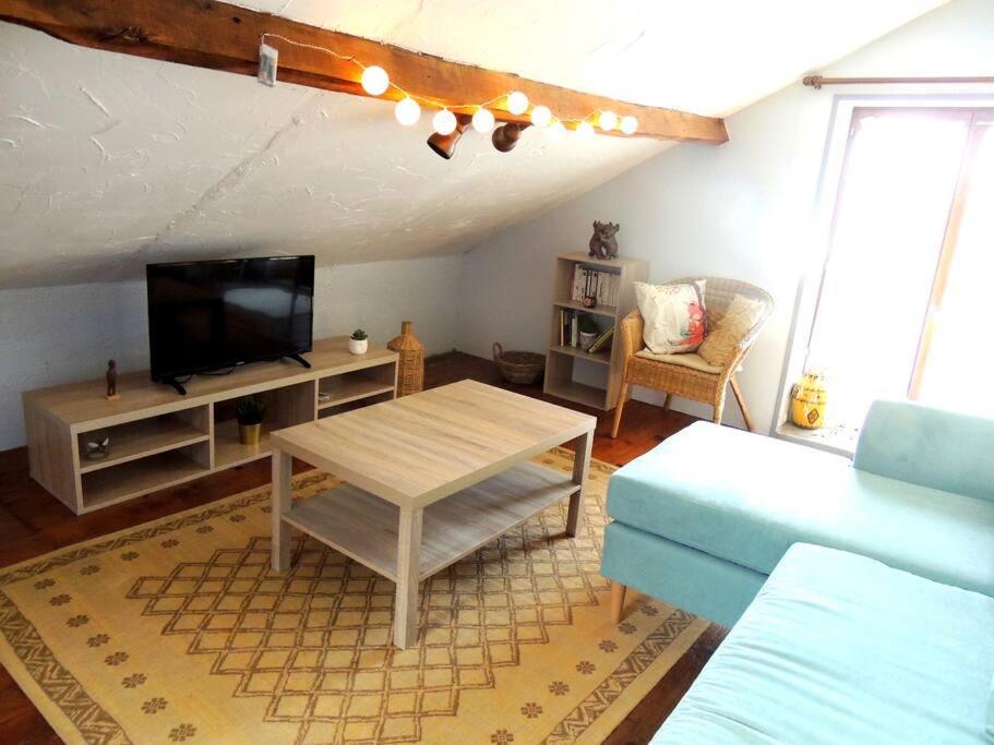 Bienvenue A La Seliniere ! Villa Champ-du-Boult Luaran gambar